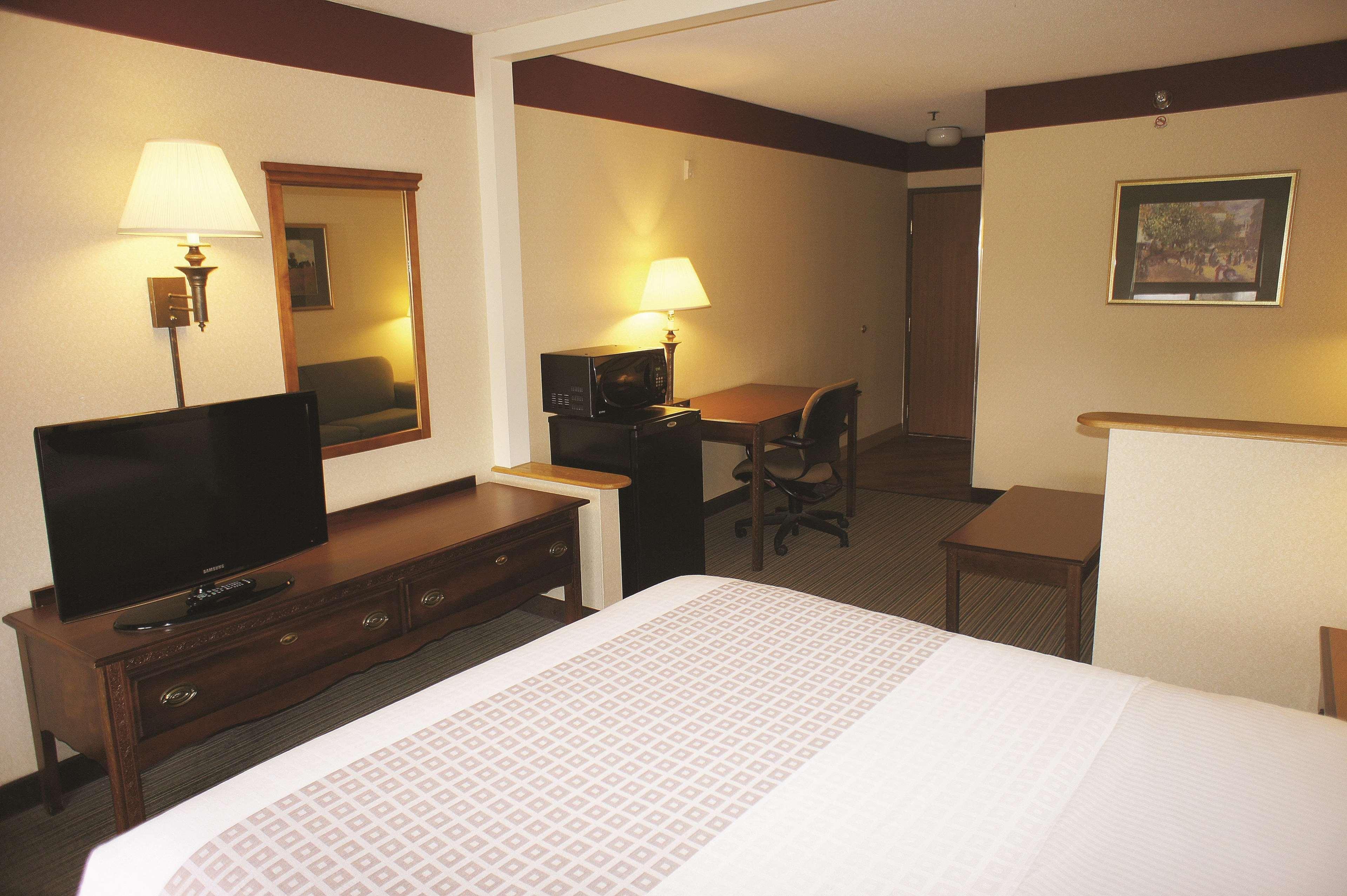 Holiday Inn Express South Burlington - Downtown By Ihg Esterno foto