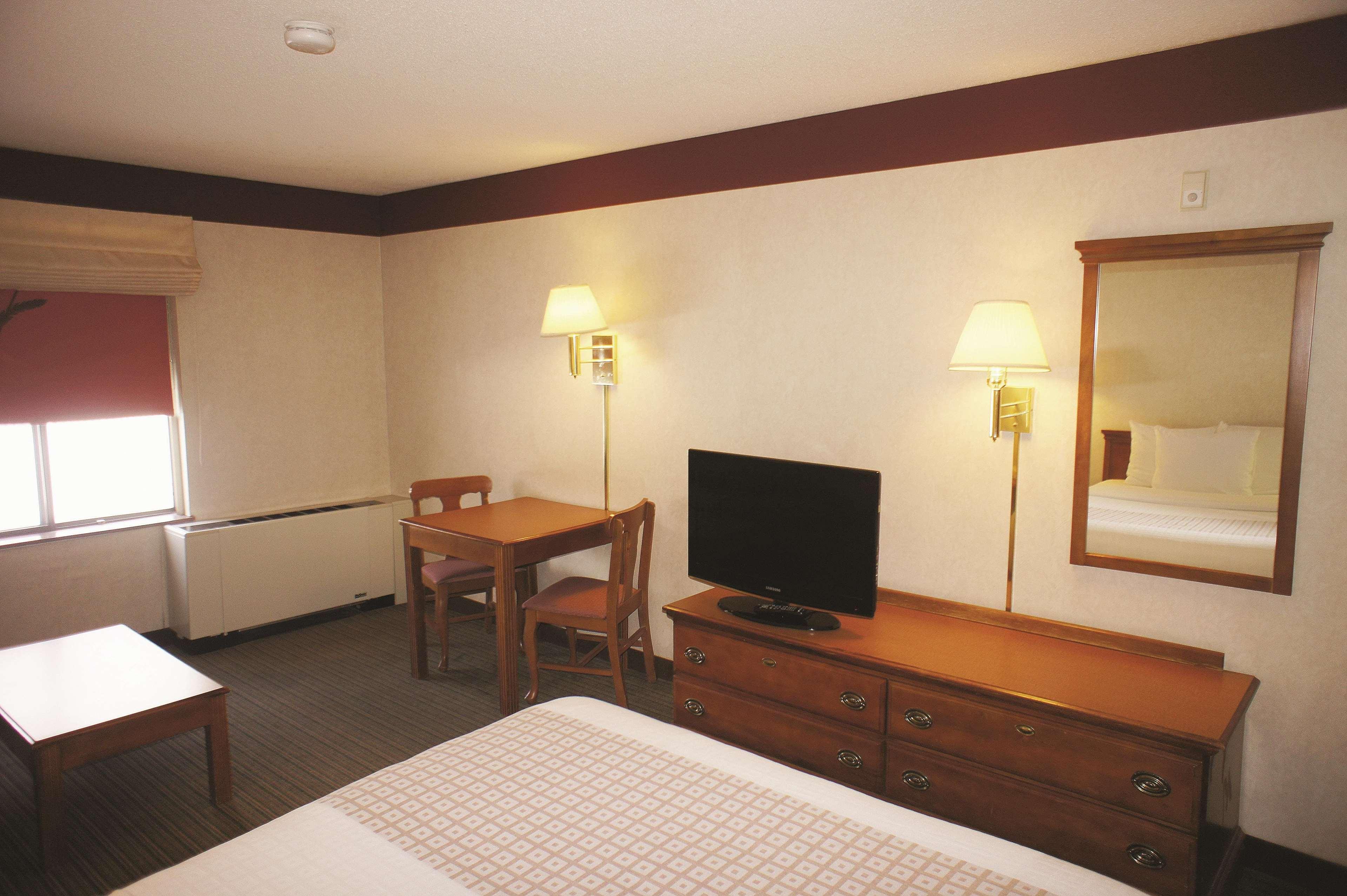 Holiday Inn Express South Burlington - Downtown By Ihg Esterno foto