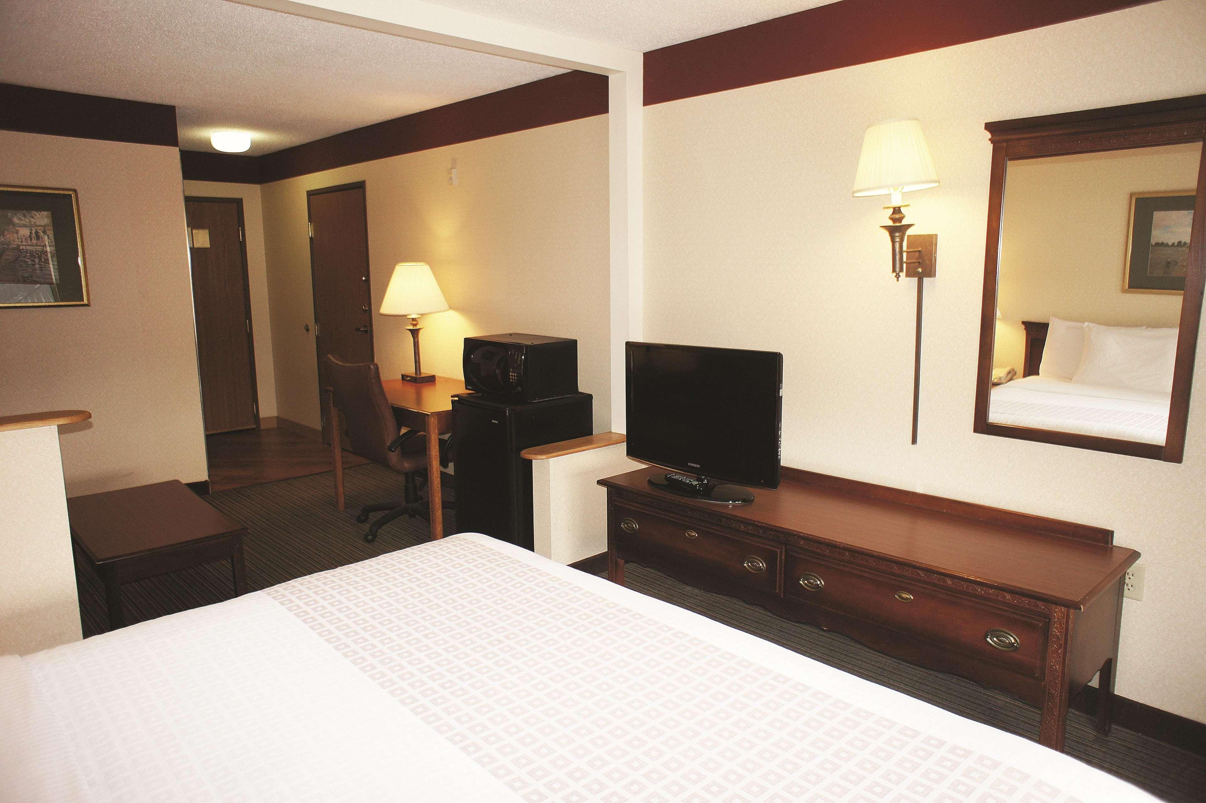 Holiday Inn Express South Burlington - Downtown By Ihg Esterno foto
