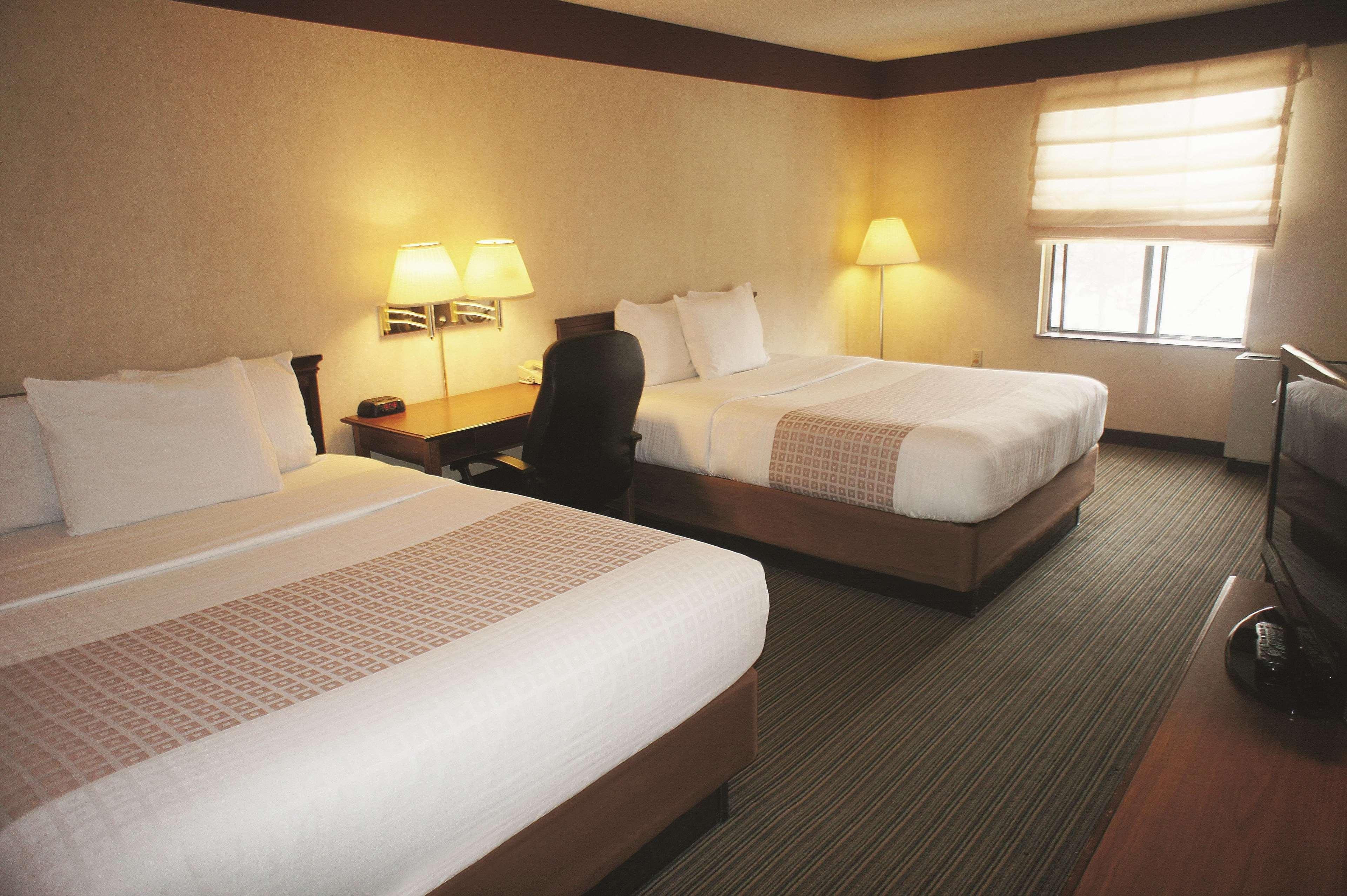 Holiday Inn Express South Burlington - Downtown By Ihg Esterno foto