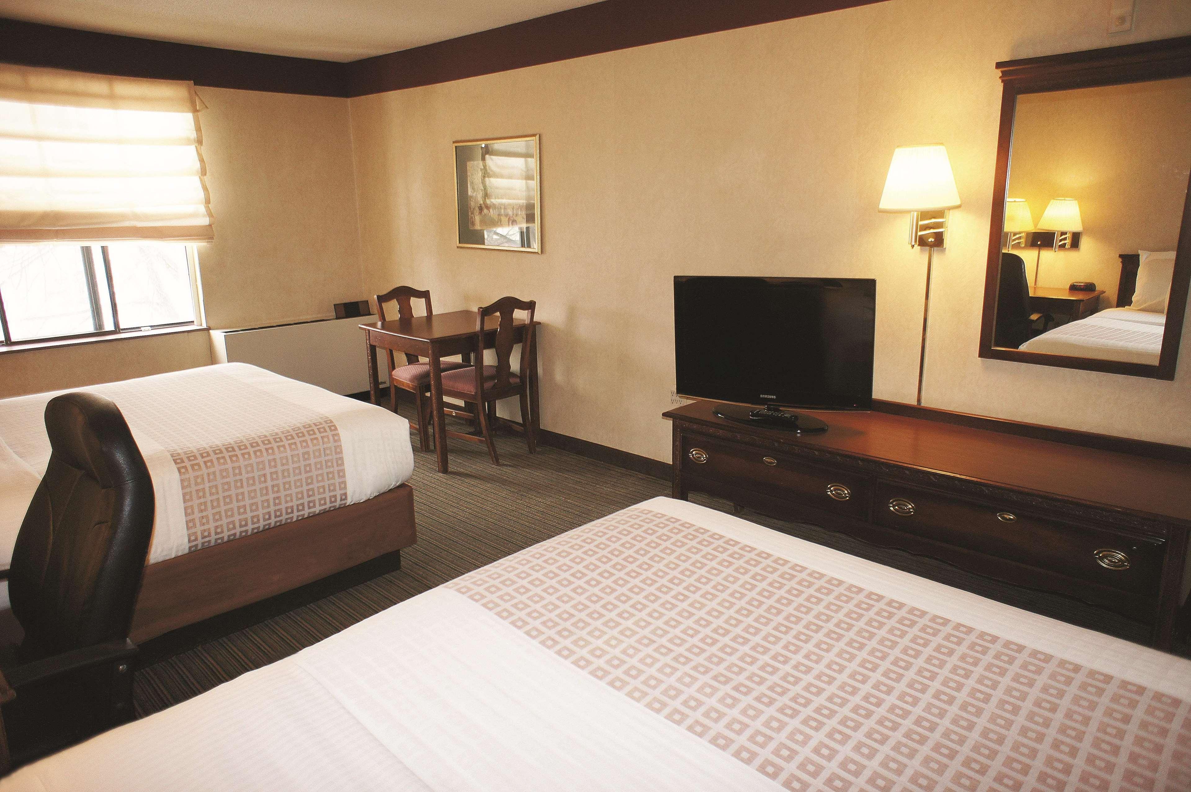 Holiday Inn Express South Burlington - Downtown By Ihg Esterno foto