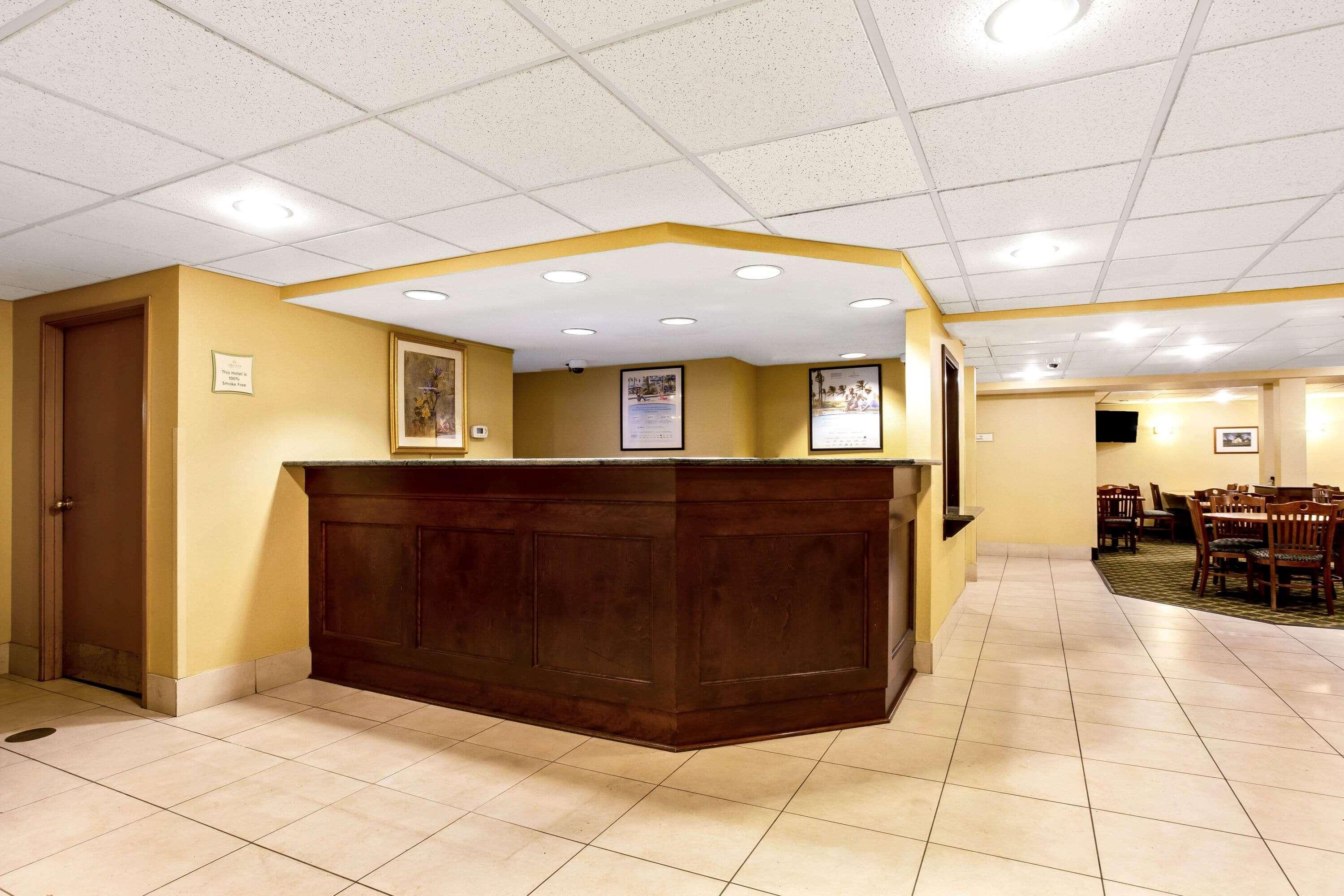 Holiday Inn Express South Burlington - Downtown By Ihg Esterno foto