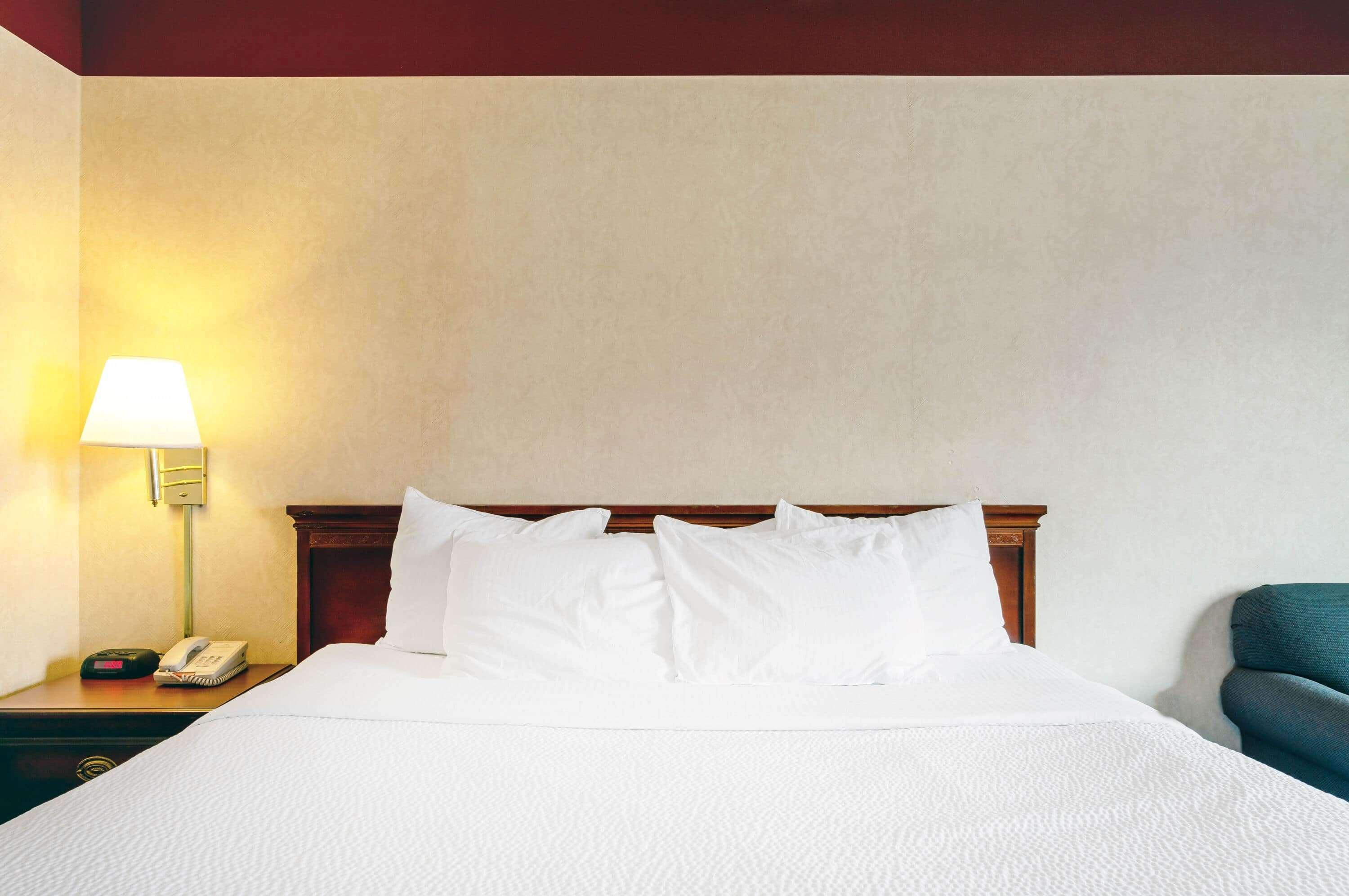 Holiday Inn Express South Burlington - Downtown By Ihg Esterno foto