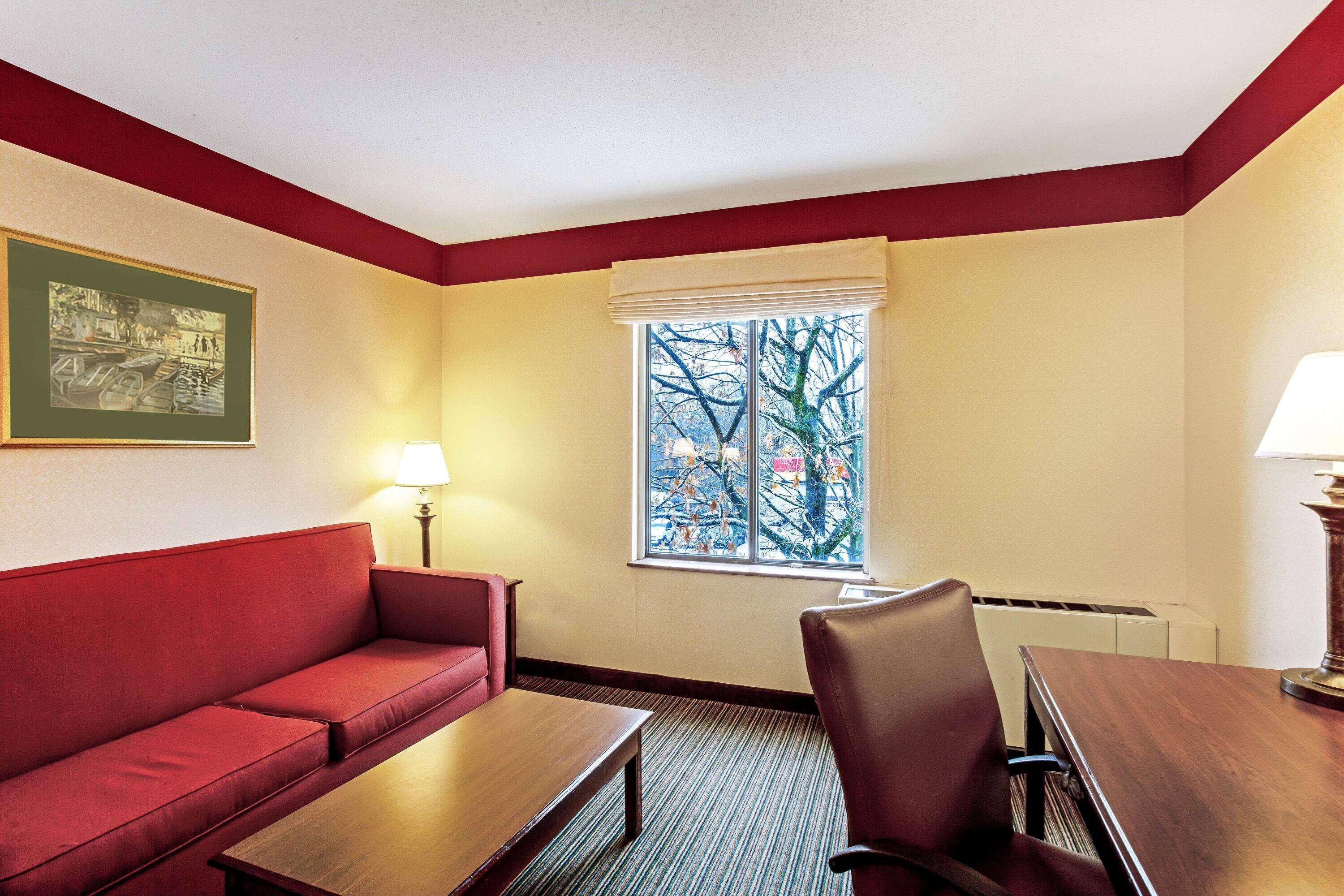 Holiday Inn Express South Burlington - Downtown By Ihg Esterno foto